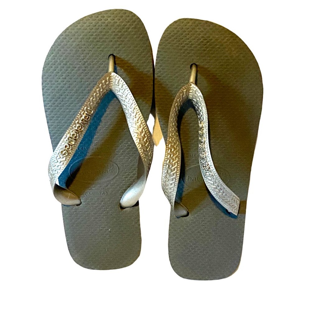 New Havianas Flip Flops